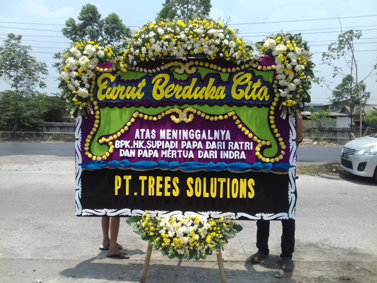 Toko Bunga Papan Cinambo